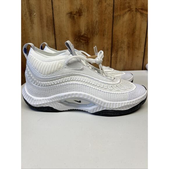 Nike | Shoes | Nike Cosmic Unity 3 Men Basketball Shoe  display picture 2
